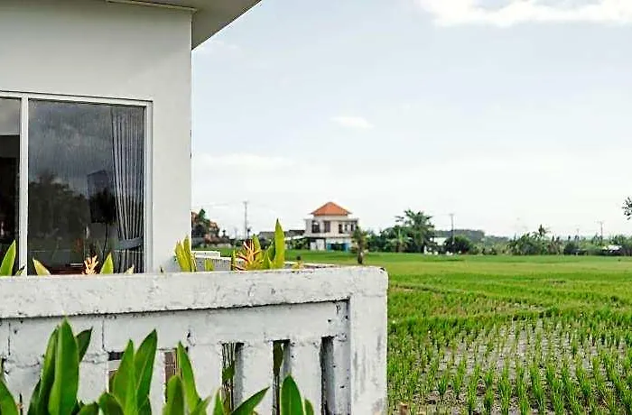 ホテル Taman Kelating